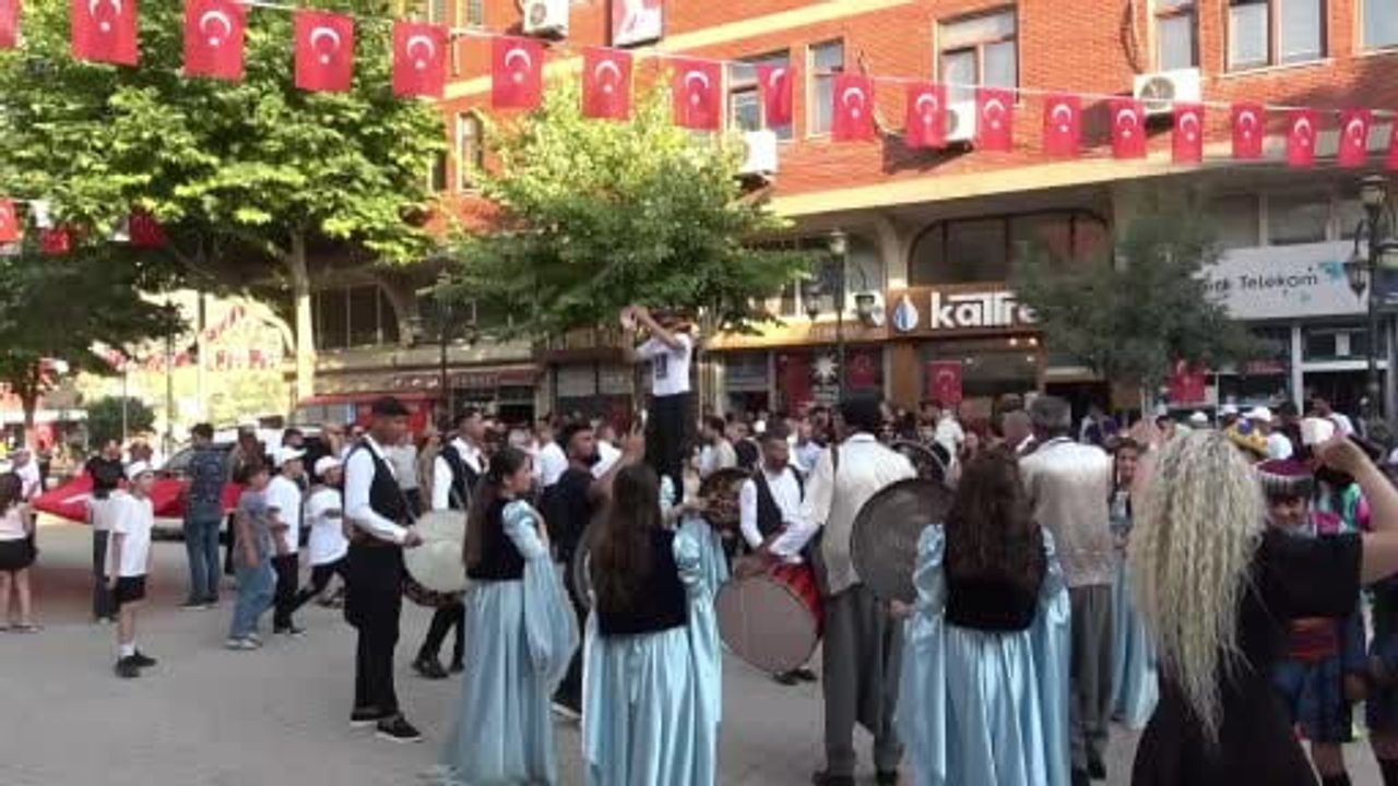 Mardin'de 18. Yeşilli kiraz festivali başladı
