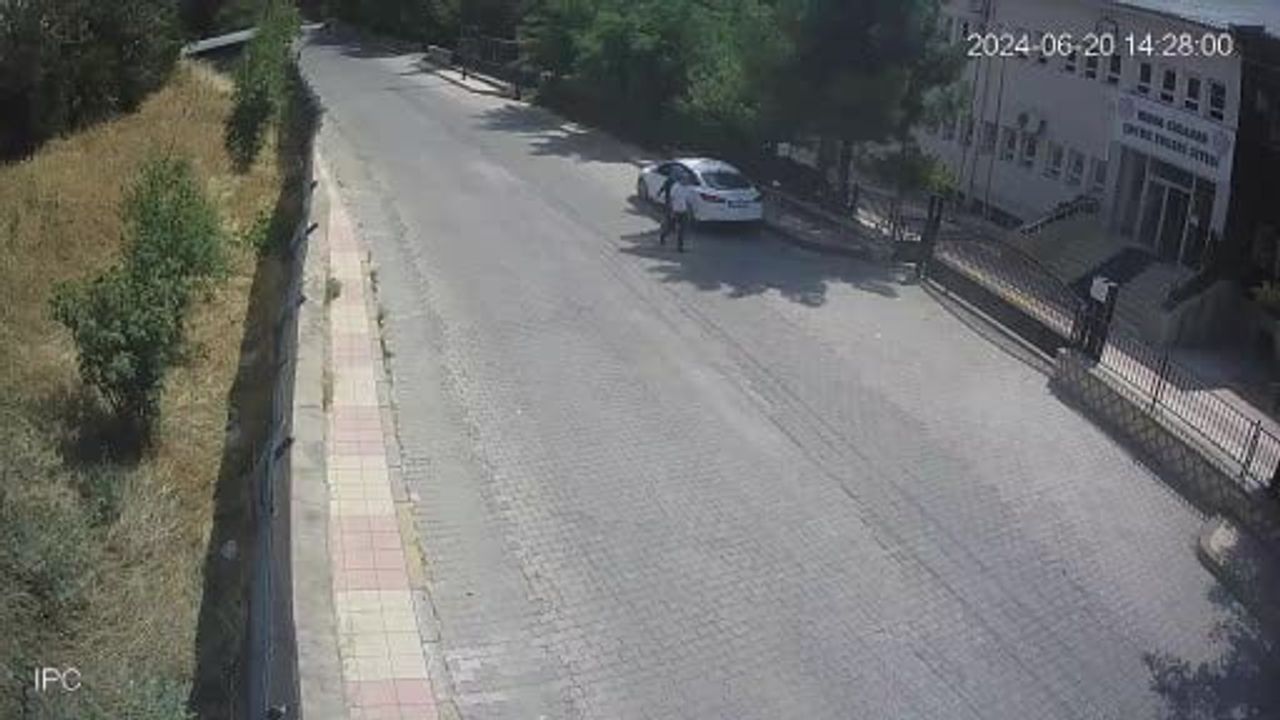 Mardin'de Darbedildiğini ve Otomobille Çarpıldığını İddia Eden Neriman Çekin: 'Adalet İstiyorum'