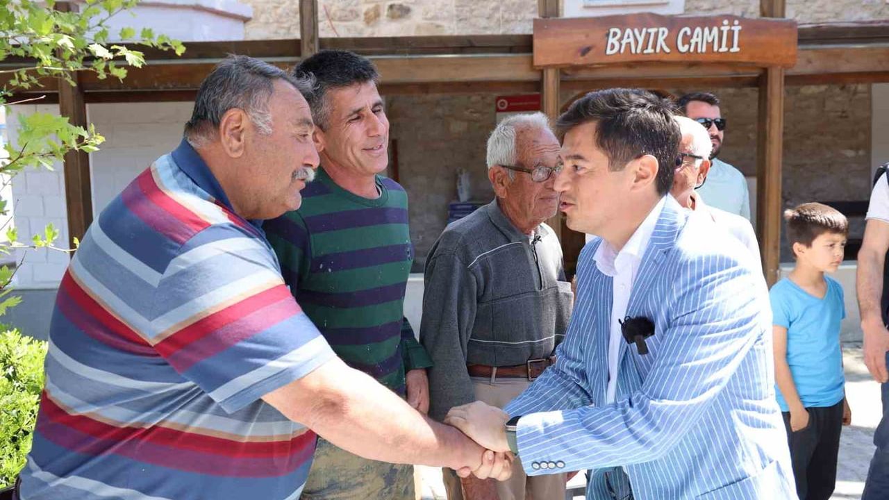 Marmaris belediye başkanı Acar Ünlü'den Babalar Günü mesajı