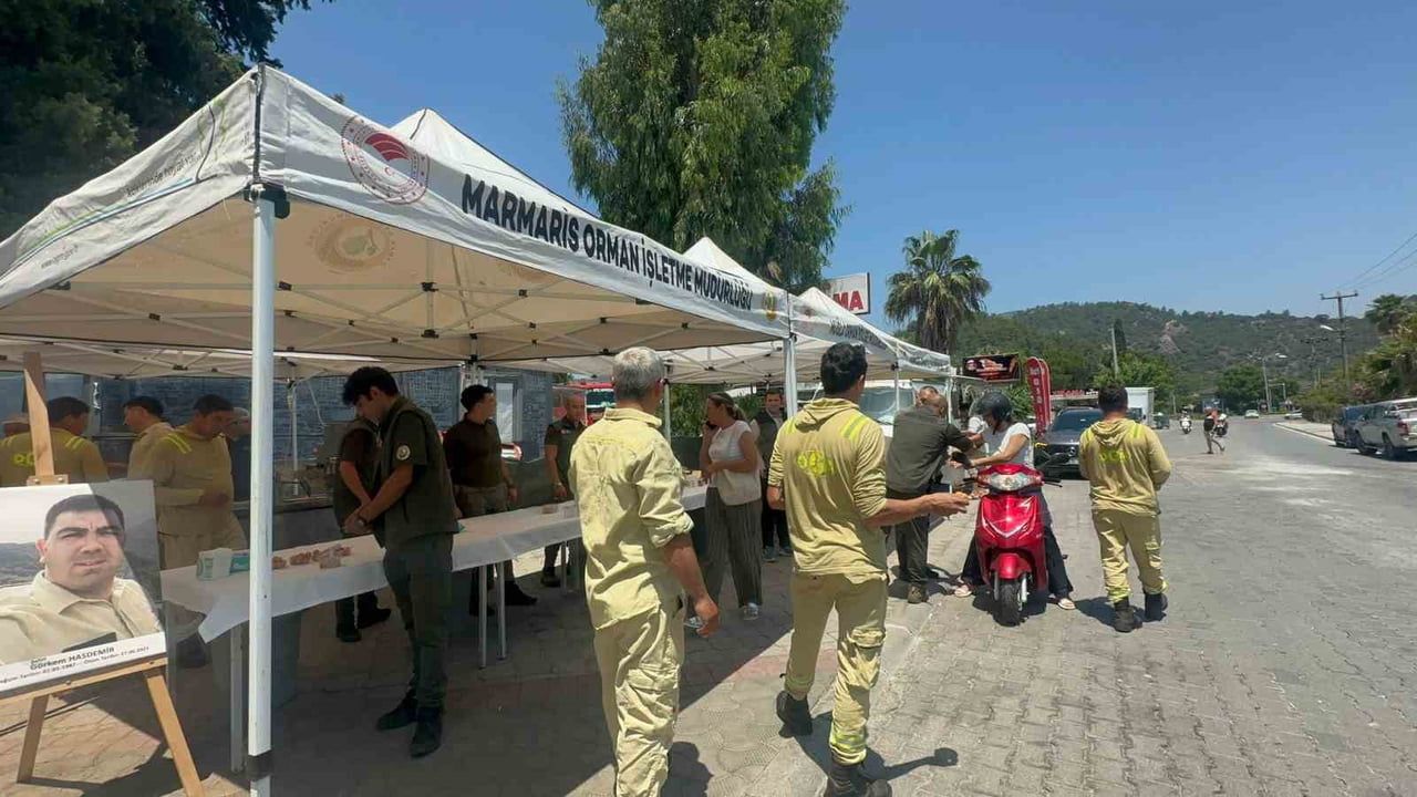 Marmaris'te orman şehitleri dualarla anıldı