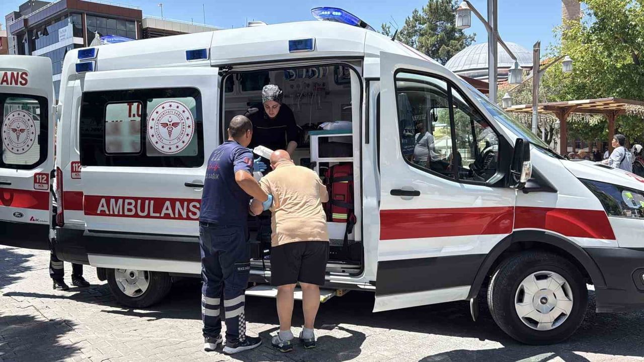 Menteşe'de tek taraflı motosiklet kazası: 1 kişi hafif yaralandı