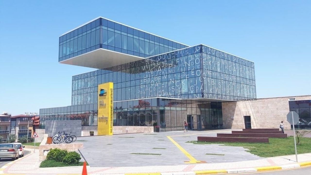 Merkez Kütüphane 1 ağustos'ta yeniden açılacak