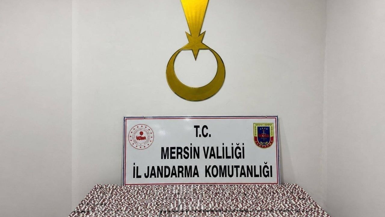 Mersin'de jandarma operasyonu: 7 bin 256 sentetik ecza hapı ele geçirildi, 1 kişi tutuklandı