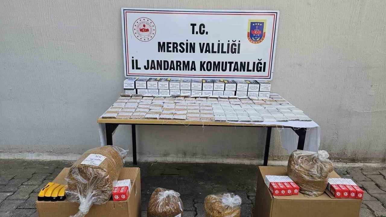Mersin'de kaçak makaron operasyonunda 2 gözaltı