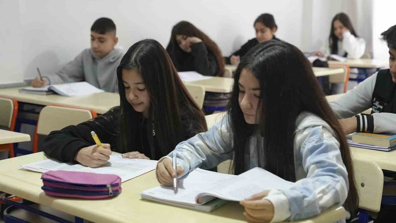 Mersin’de ücretsiz LGS ve YKS kursları için ön kayıtlar sürüyor