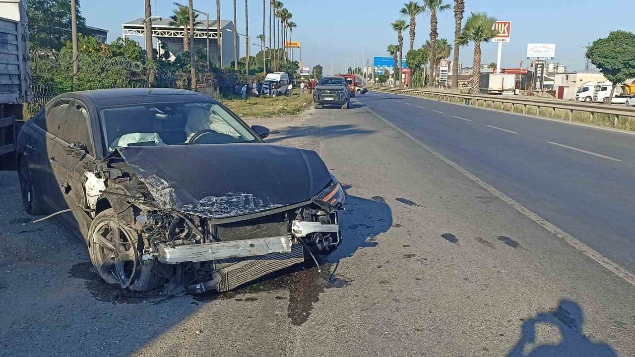 Mersin'de zincirleme trafik kazasında 1 kişi hayatını kaybetti