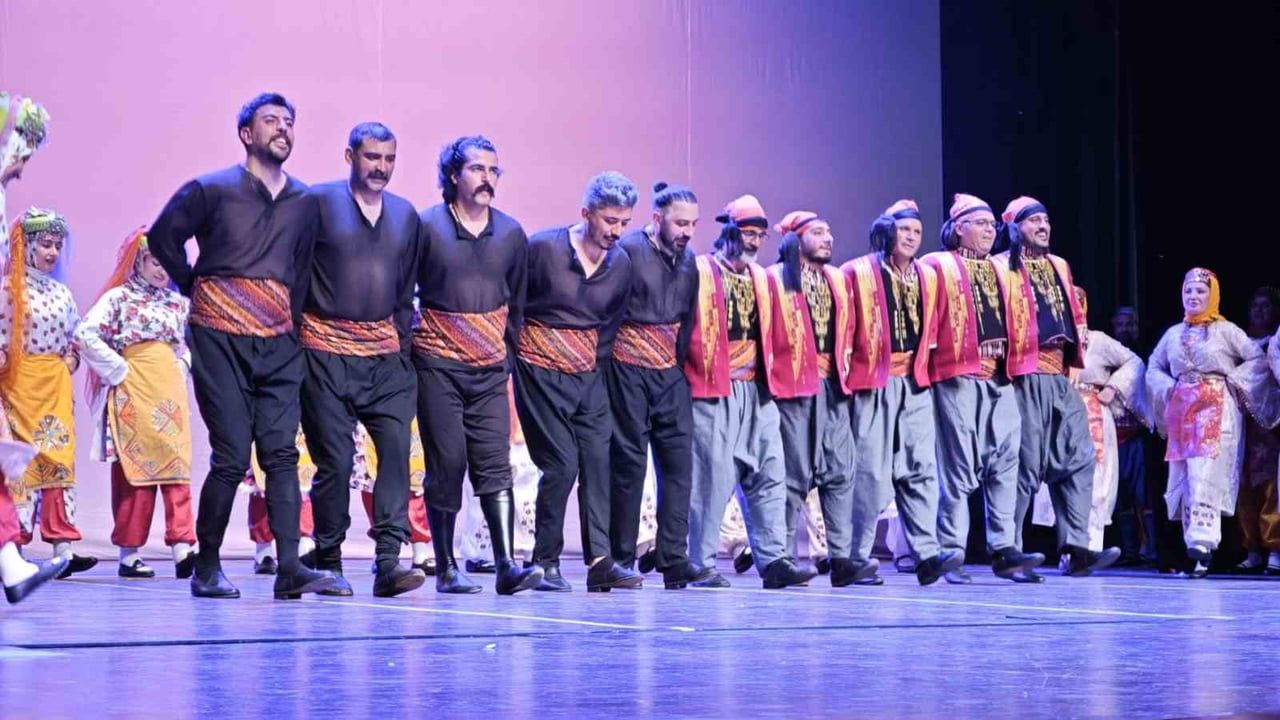 Mersin ve Sivas'tan kültür köprüsü
