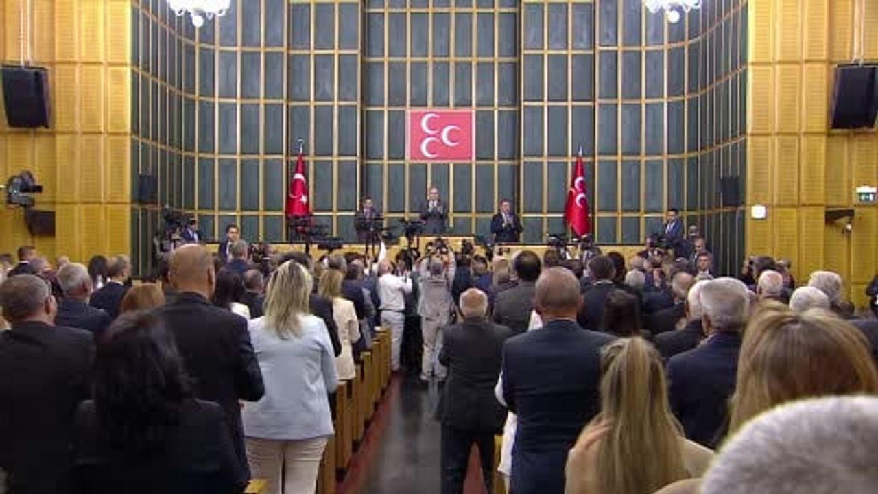 MHP lideri Bahçeli: 'Çocuklar açlıktan ölürken yazılan raporlar kimin karnını doyurmaktadır'