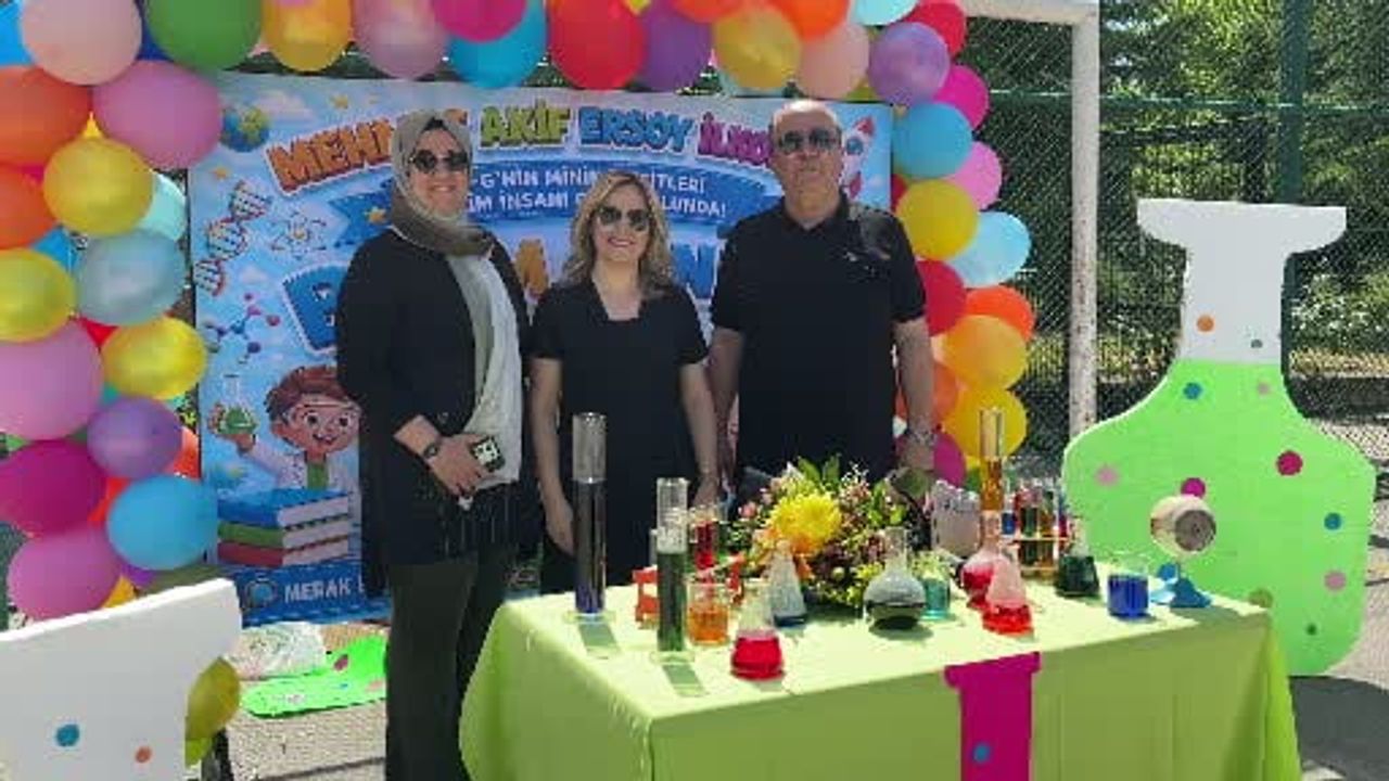 Minik öğrenciler Bolu'da bilim şenliği düzenledi