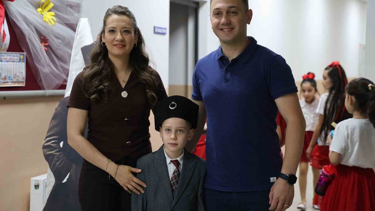 Minik Tuna'nın bayrak mücadelesine babasından duygusal dokunuş
