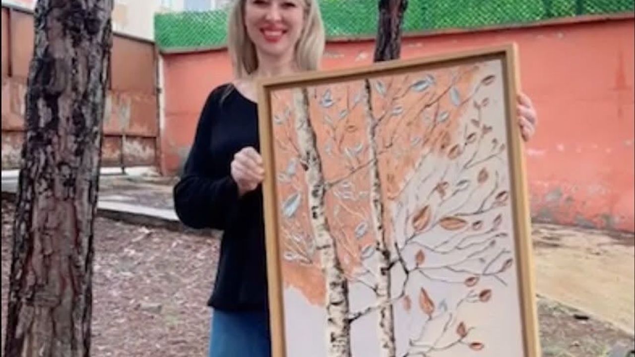 Müdür yardımcısı resim sanatında örnek oluyor