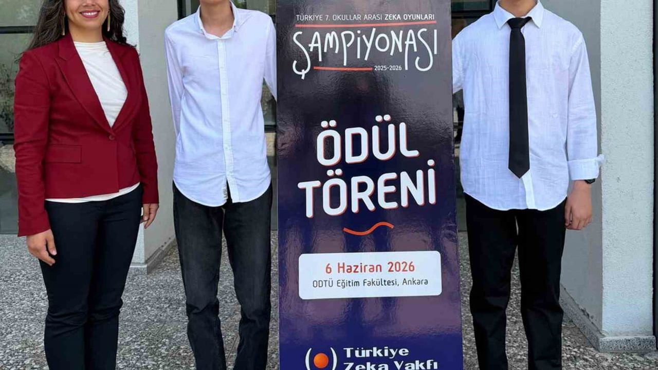 Muğla BİLSEM 8. Sınıf Takımı Türkiye 7. Okullar Arası Zekâ Oyunları'nda 3. Oldu; Eğitim-Bir-Sen’den Tebrik Ziyareti