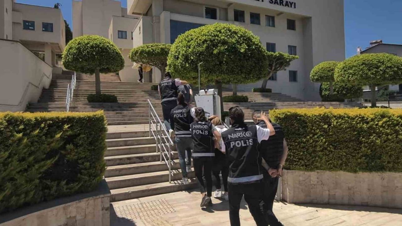 Muğla'da narkotik operasyonu: Marmaris ve Bodrum'da 4 tutuklama