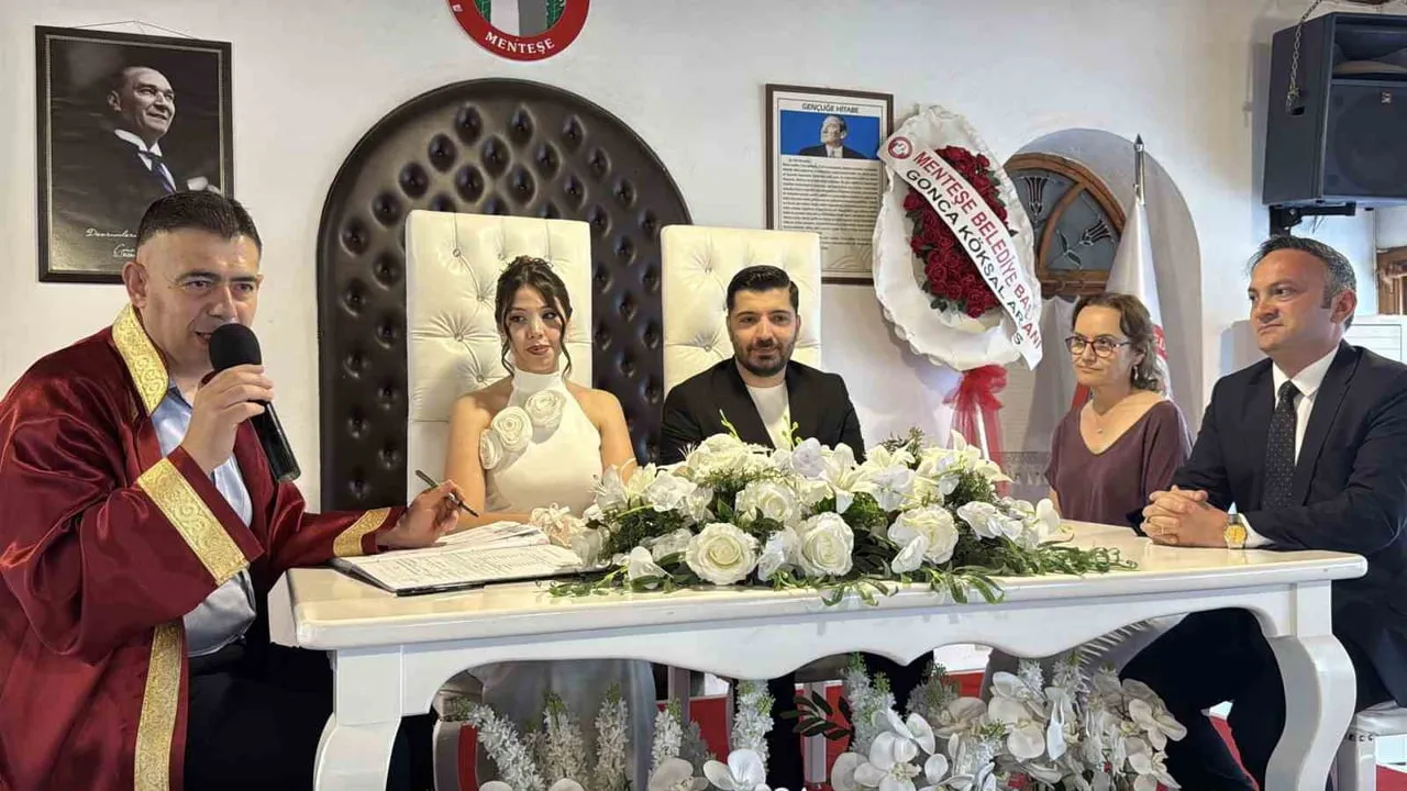 Muğla Menteşe'de 06.06.2026 nikah yoğunluğu: Konakaltı'nda 7 çift evlendi