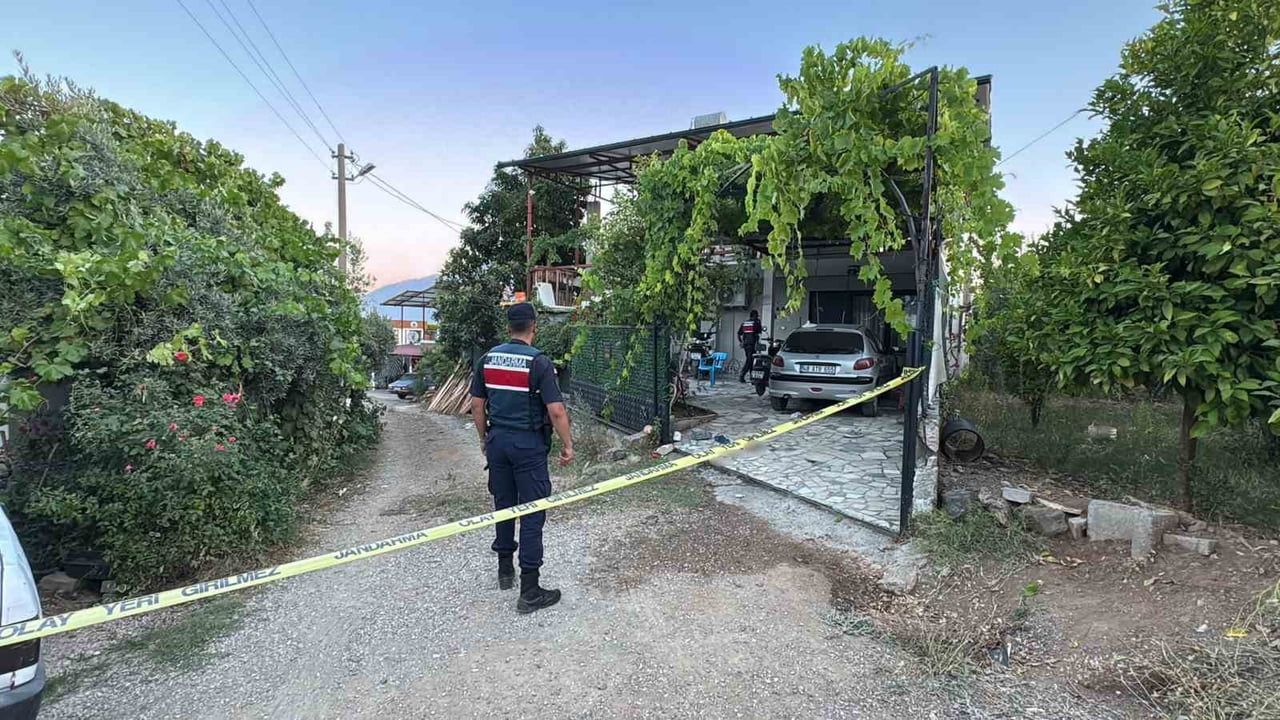 Muğla'nın Fethiye ilçesinde kapı sesi tartışmasında zanlının 6 yıldır psikolojik tedavi gördüğü ortaya çıktı