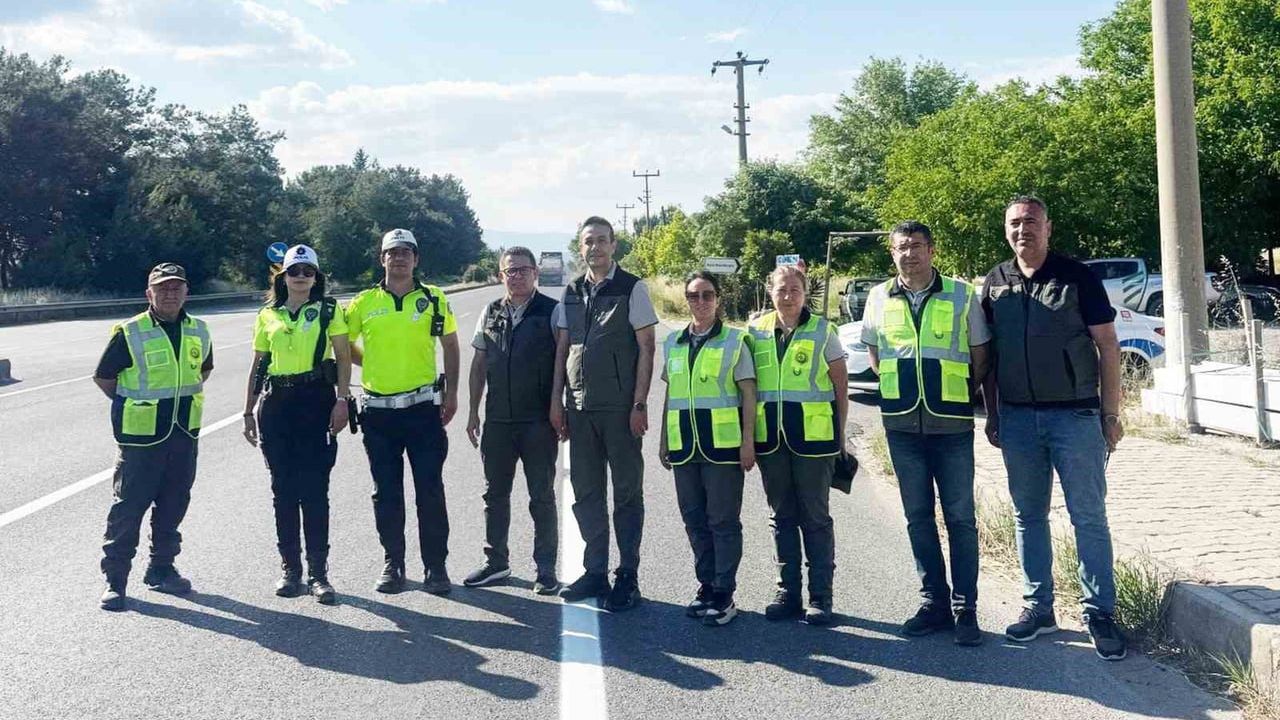 Muğla Orman Bölge Müdürlüğü, Orman Emvali Taşıyan Araçları Mobil Kontrollerle Denetledi