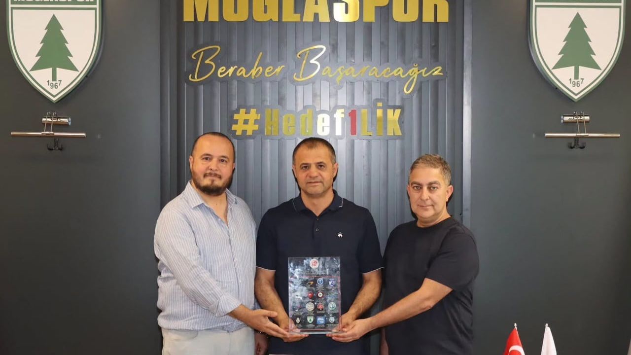 Muğlaspor briç takımı B Ligi'nde zirveye kuruldu