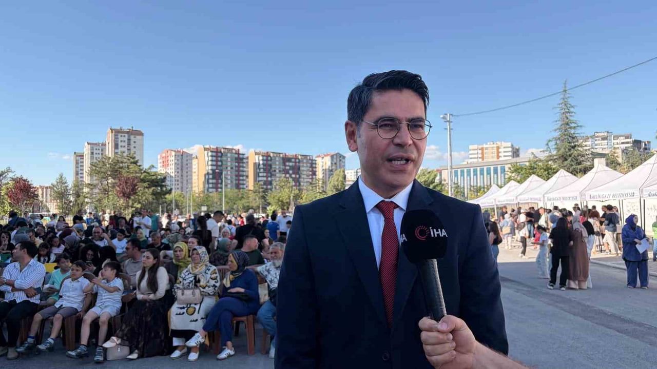 Murat Kantarcı BİLSEM'de yılsonu etkinliği: öğrenciler ödül töreni ve konserde stres attı
