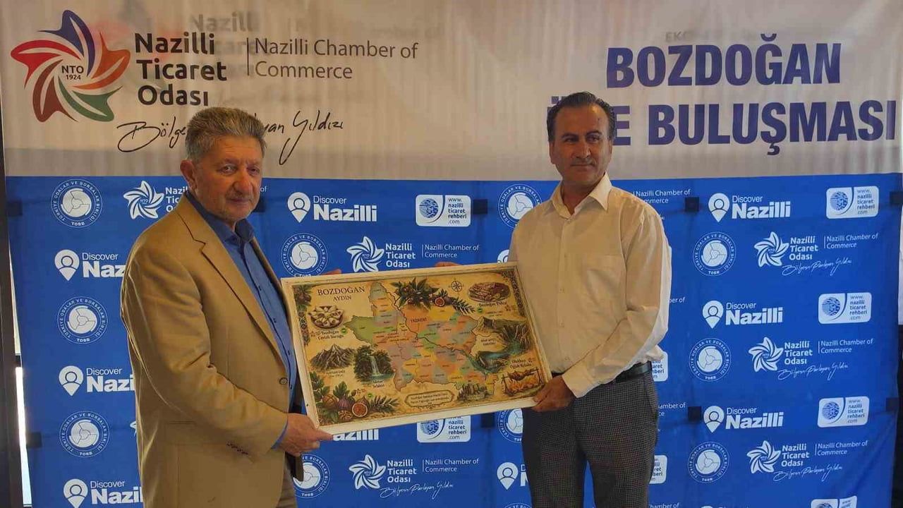 Nazilli Ticaret Odası başkanı Arslan Bozdoğan'da üyelerle bir araya geldi