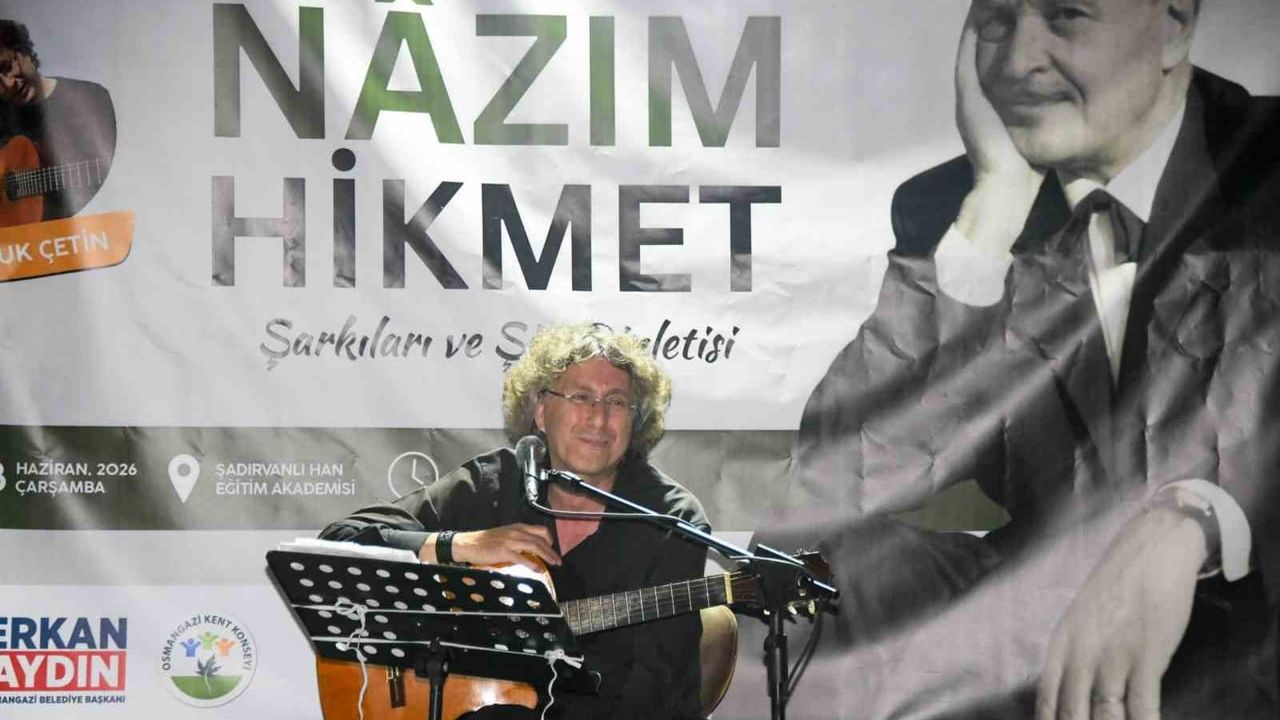 Nazım Hikmet, vefatının 63. yılında Şadırvanlı Han’da şiir ve müzikle anıldı