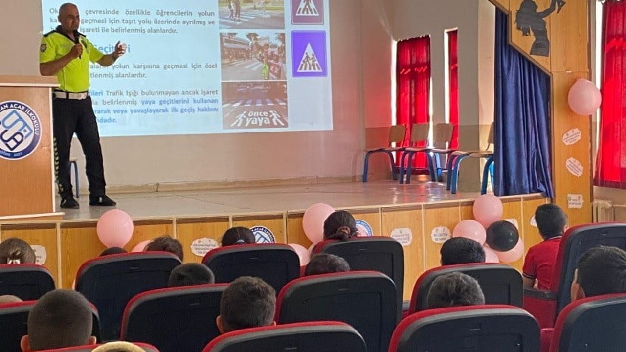 Niğde'de 316 öğrenciye 'Trafik Dedektifleri' kapsamında trafik eğitimi verildi