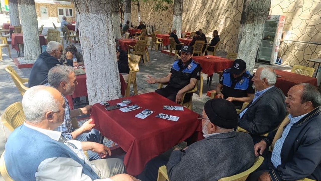 Niğde Polisi vatandaşları dolandırıcılığa karşı bilgilendirdi