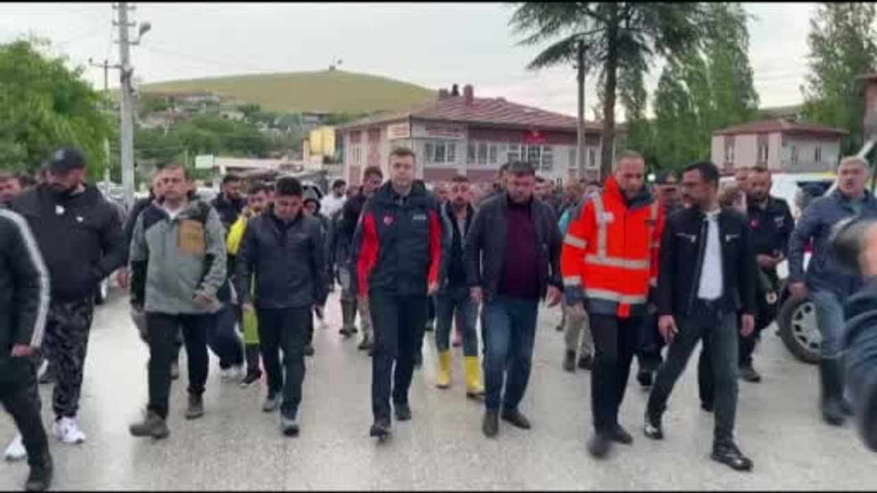 Niğde Valisi Akmeşe: Sele kapılan 6 vatandaşımızdan 1’i hayatını kaybetti