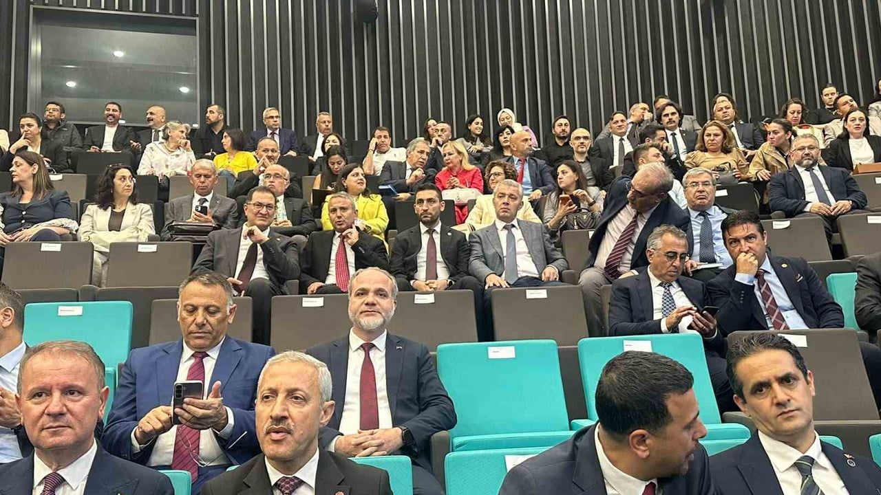 NÖHÜ Ankara'daki 'Kentler Susamadan' Su Zirvesi'ne Katıldı