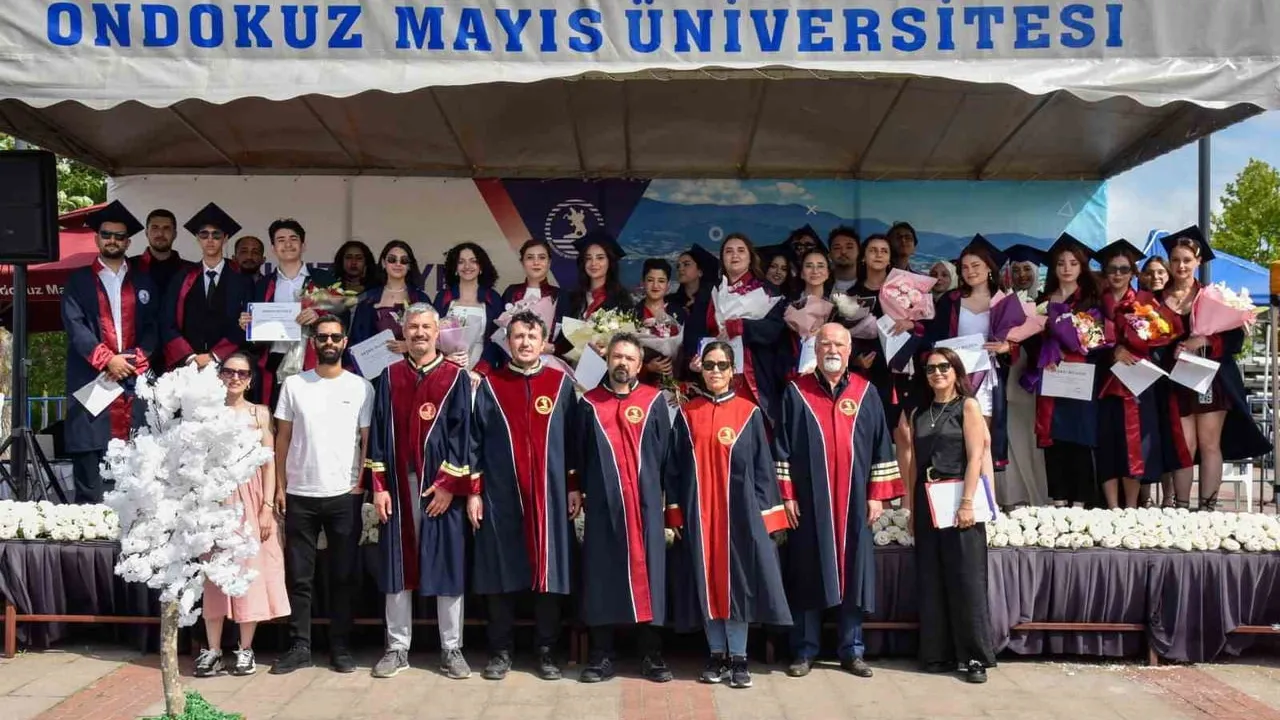 OMÜ Fen Fakültesi'nde 47. mezuniyet töreni