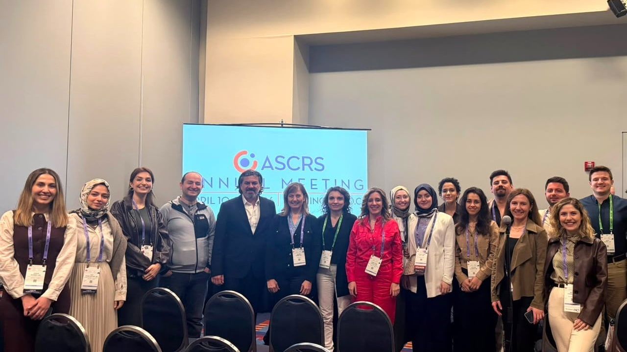 Op. Dr. İskender Alkın Solmaz, ASCRS 2026'da 'Best Paper of Session' ödülünü aldı
