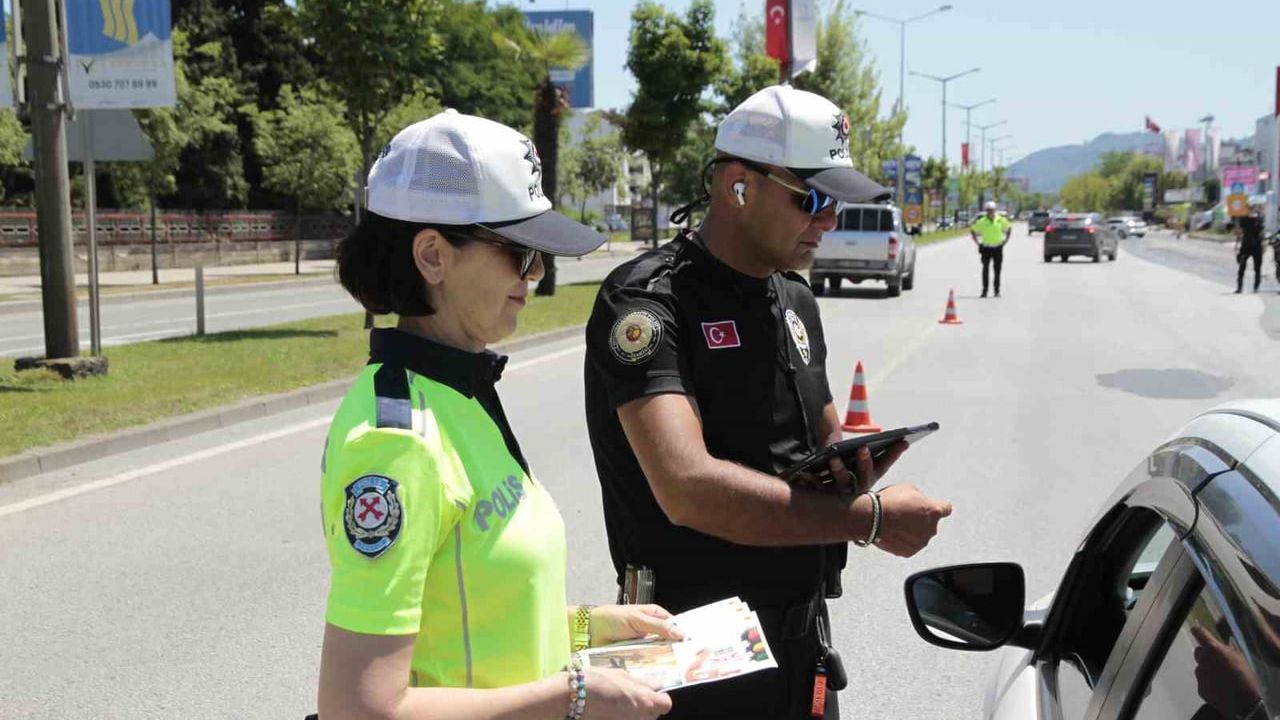 Ordu'da Bir Haftada 22 bin 33 Araç ve Sürücü Denetlendi: Yaralanmalı Kazalar ve Uygulanan İhlaller