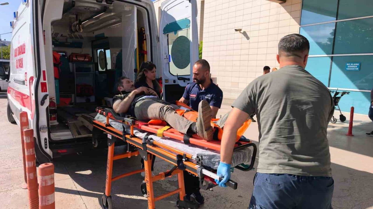 Ormanda keşif çalışması yapan işçi uçuruma yuvarlandı