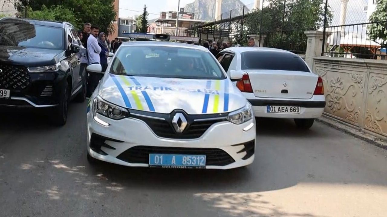 Örnek olmak için 6’ncı kez üniversite sınavına girdi, kimliğini unutan öğrenci sınava yetişemedi