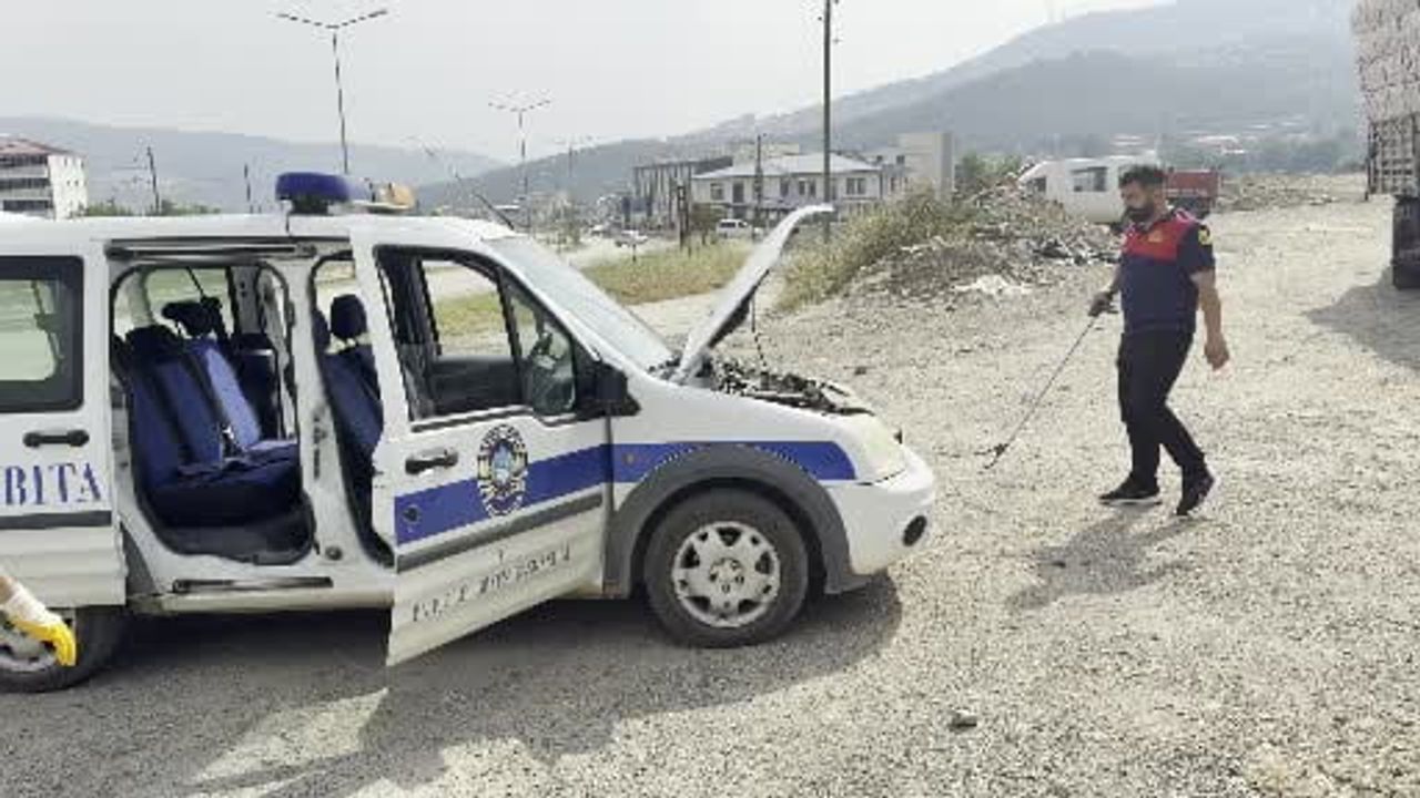 Osmaniye’de kaçak yolcu yılan, üçüncü araçta yakalandı