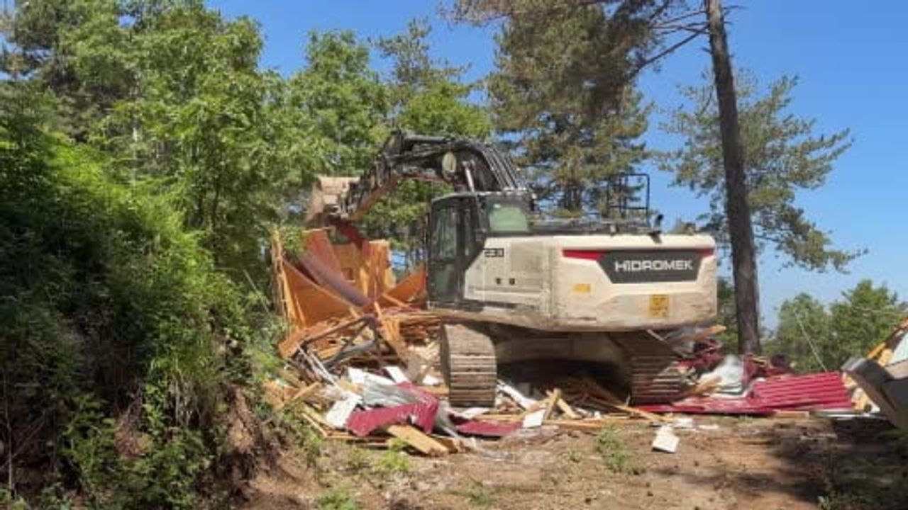 Osmaniye Olukbaşı Yaylası'nda 225 usulsüz yapının yıkımına başlandı