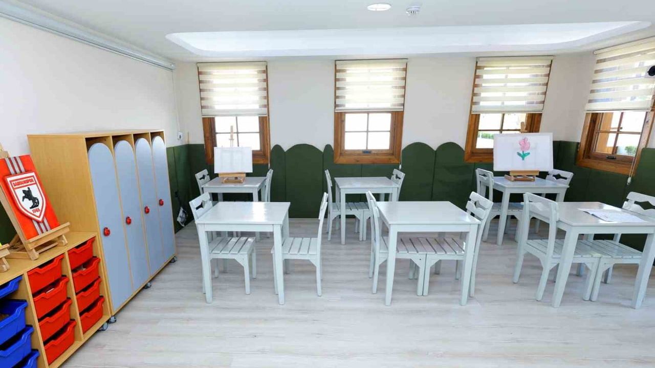 Otizm koordinasyon ve yaşam merkezi çok yönlü hizmet sunuyor