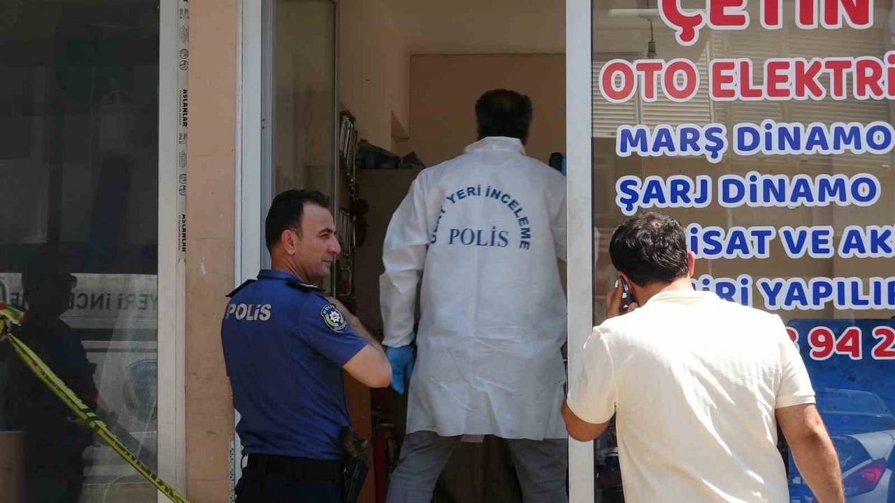 Oto elektrik ustası iş yerinde ölü bulundu