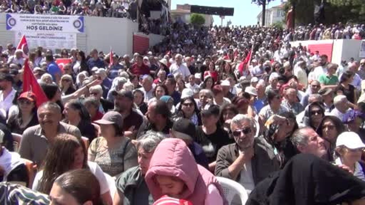 Özgür Özel: Butlan kararı partinin iç meselesi değil; Alevi toplumundan rızalık alma sözü