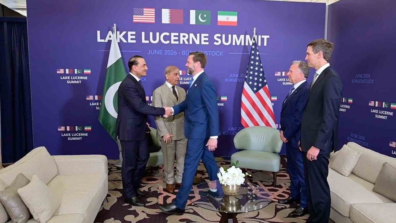 Pakistan başbakanı Şerif ABD heyetiyle bir araya geldi