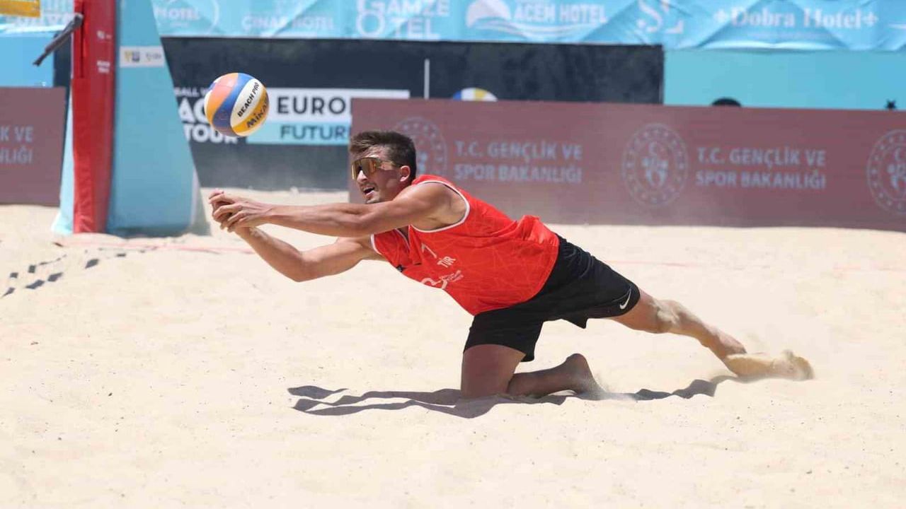 Plaj voleybolu dünya turu Balıkesir etabı sona erdi