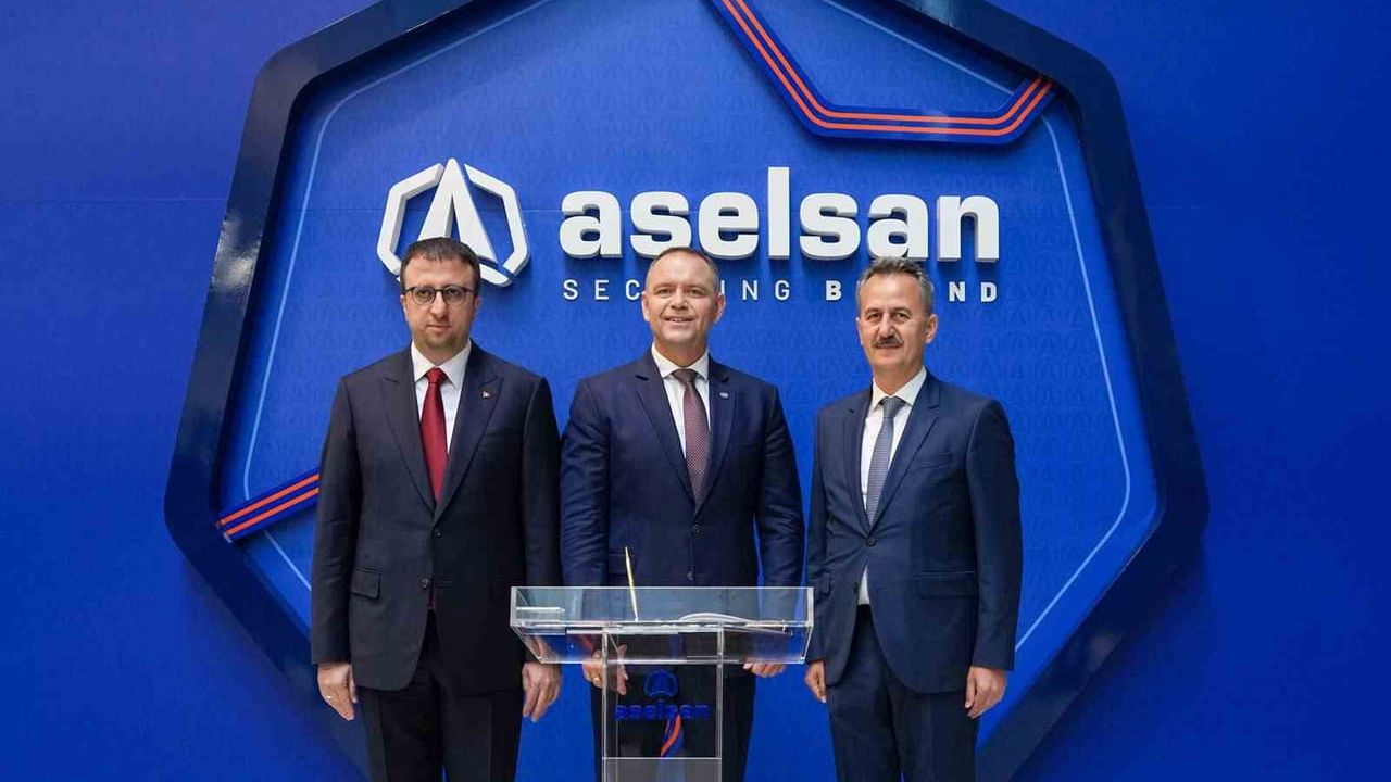 Polonya cumhurbaşkanı'ndan ASELSAN ziyareti