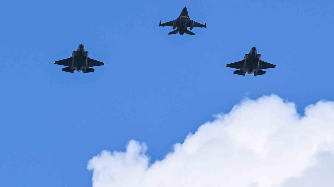 Polonya'nın F-35'leri ilk uçuşlarını gerçekleştirdi