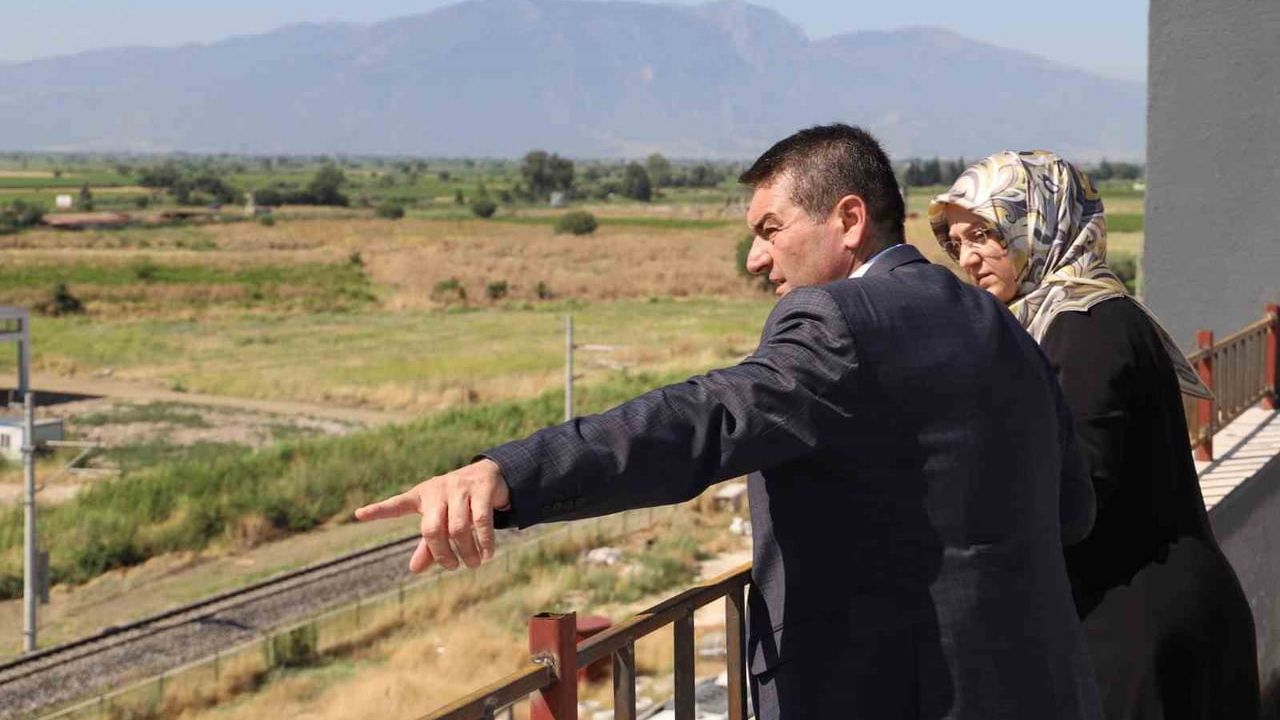 Rektör Kibar Saruhanlı Meslek Yüksekokulu inşaatını yerinde inceledi