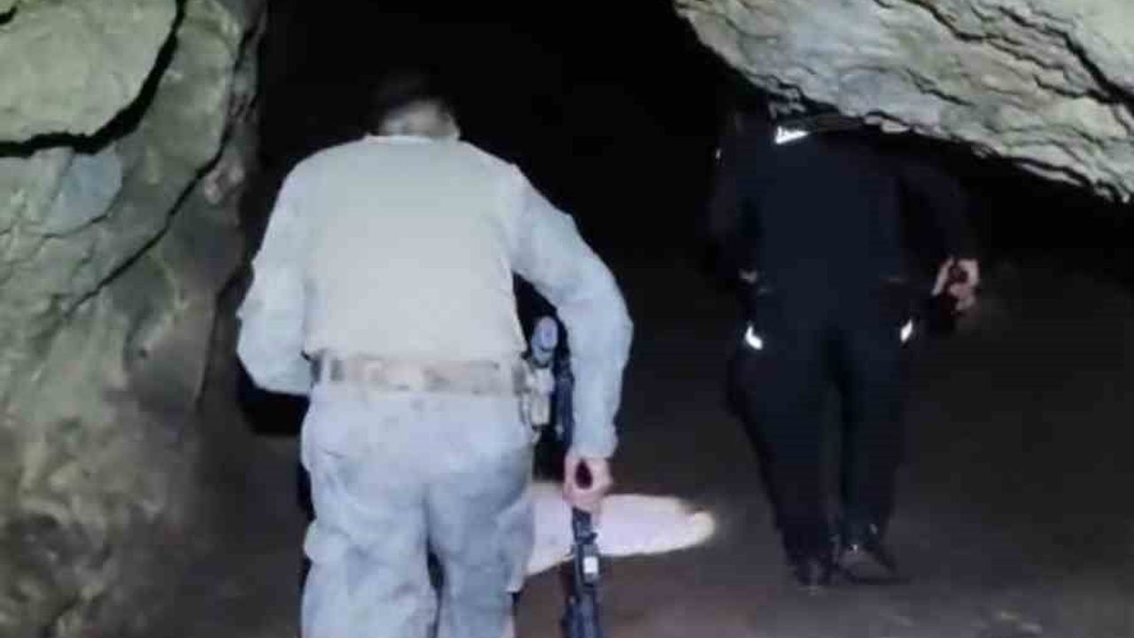 Safranbolu'da kayıp öğrenci için kanyon ve mağaralar aranıyor
