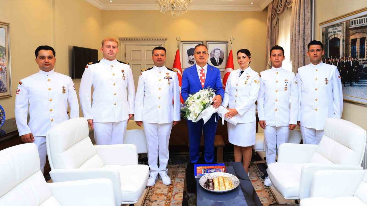 Sahil Güvenlik komutanından Vali Akbıyık’a ziyaret