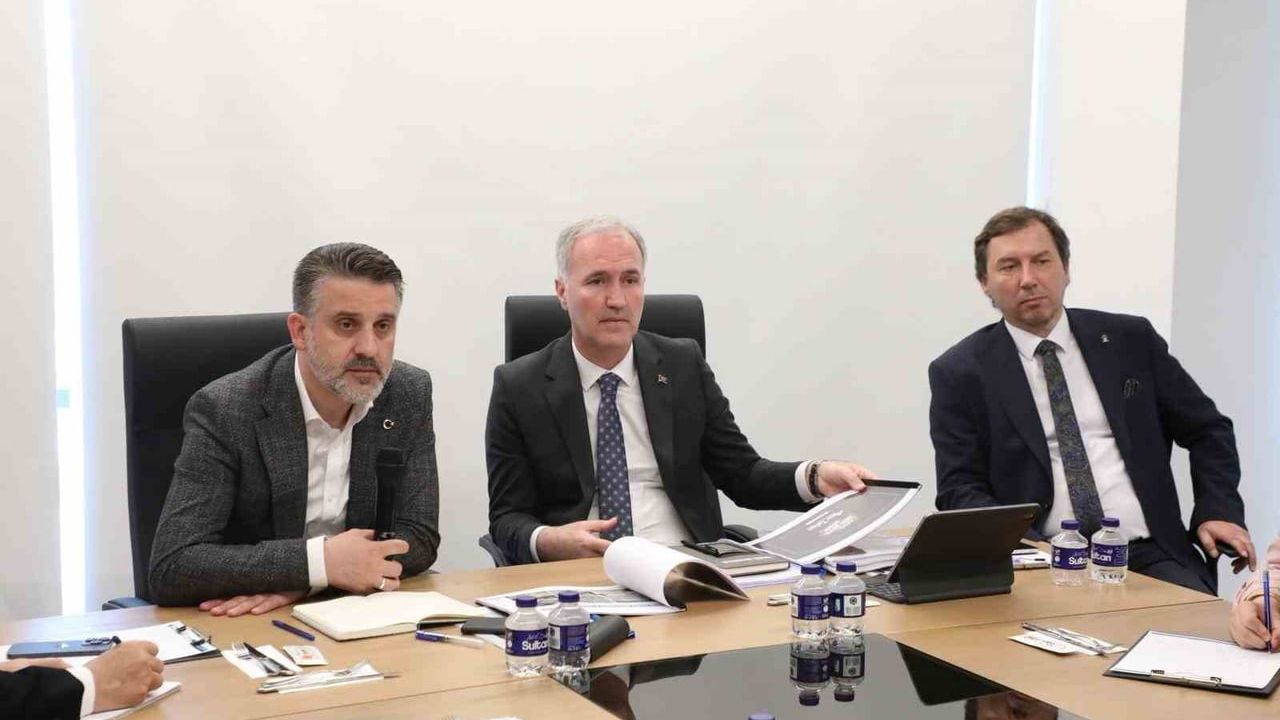 Şahin Biba İnegöl’de: Büyükşehir Altyapı ve Üstyapı Çalışmalarını Yerinde İnceledi
