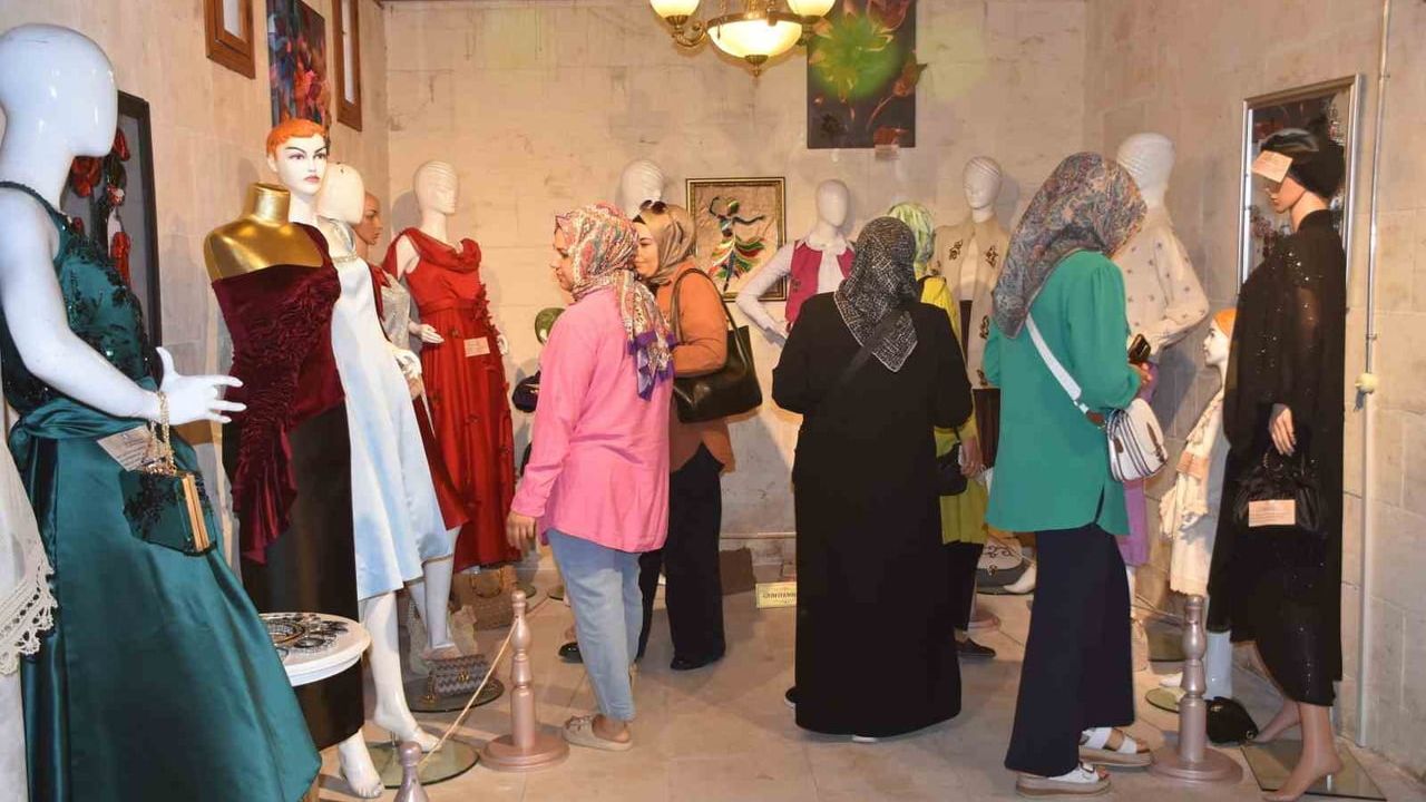 Şahinbeyli kadınların sergisi Şehreküstü Konakları'nda ilgi görüyor