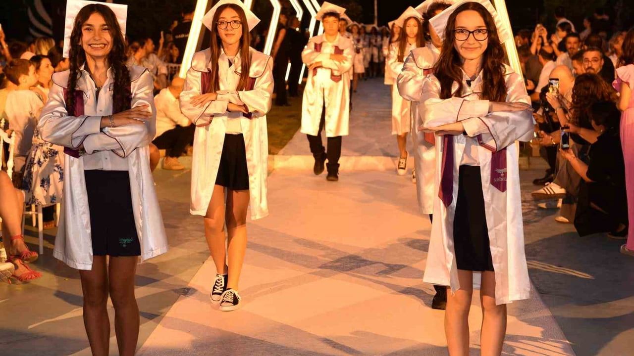 Şahinkaya’da mezuniyet coşkusu ve LGS gururu