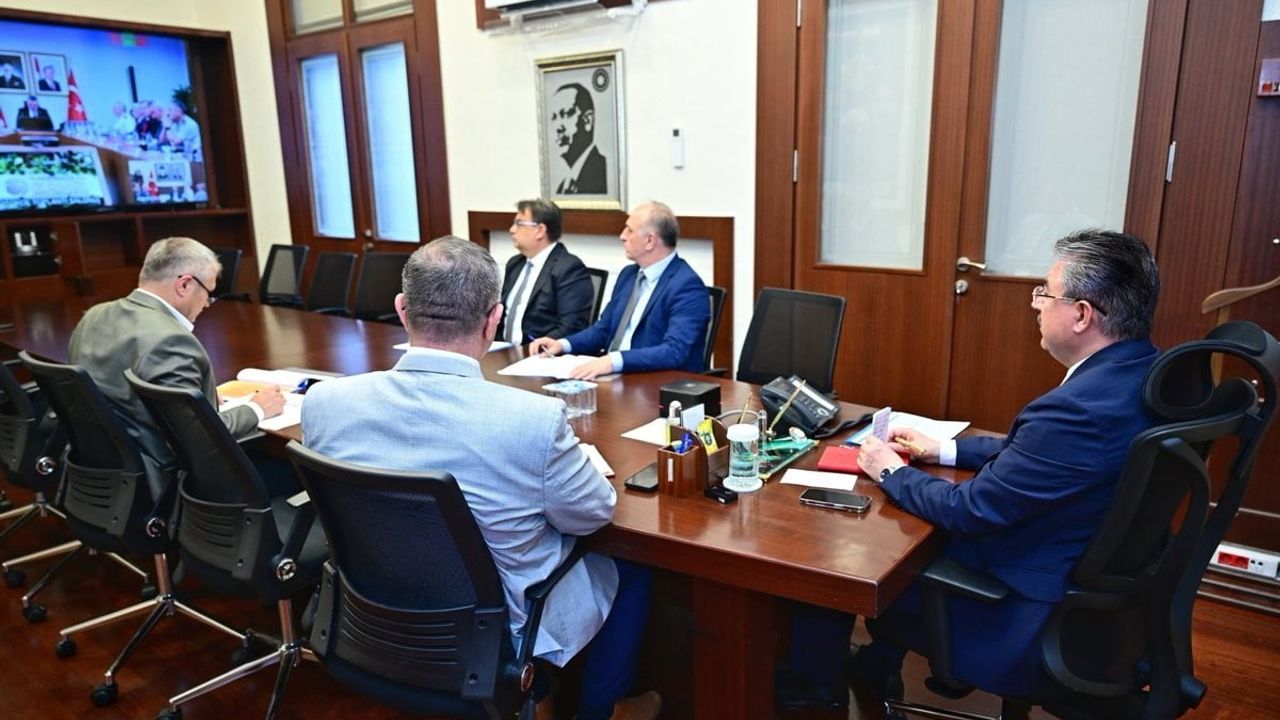 Sahipsiz hayvanlara yönelik çalışmalar masaya yatırıldı