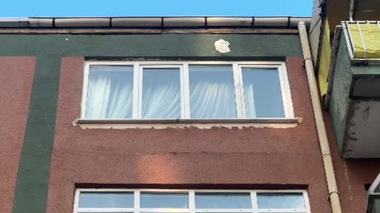 Samsun Atakum'da 5. kattan düşen 1,5 yaşındaki çocuk yaşamını yitirdi